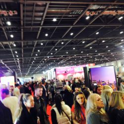 Professional Beauty London - MegaLook